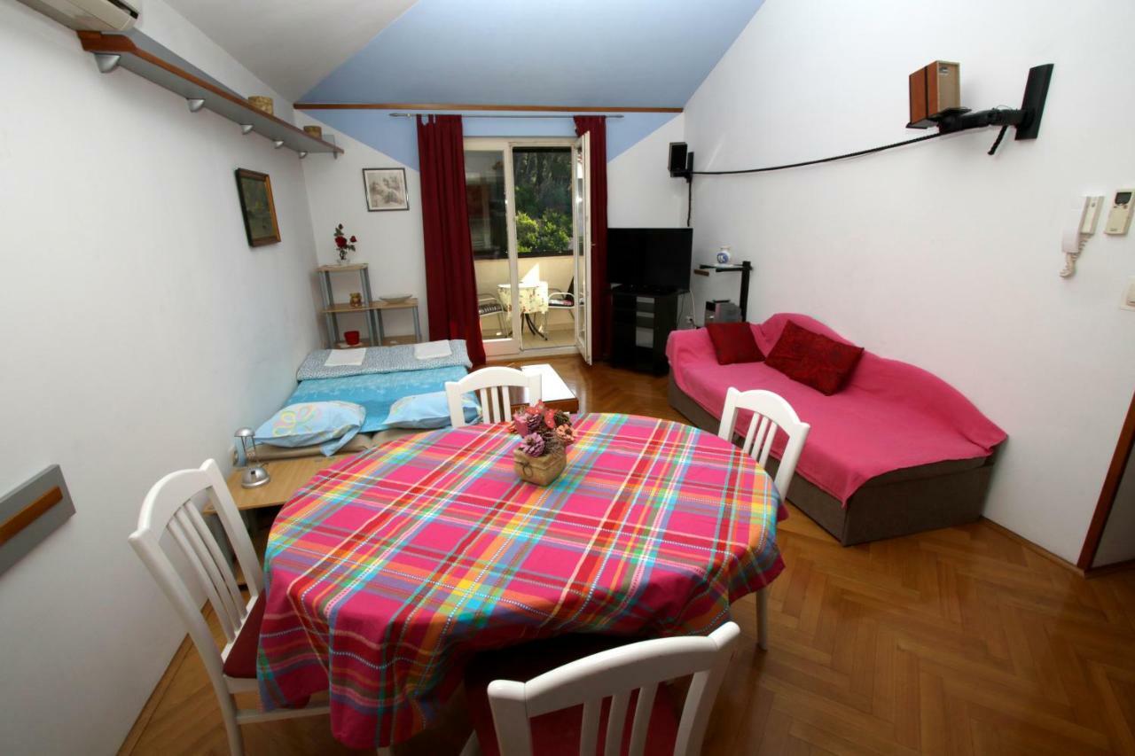 Apartment Toma Makarska